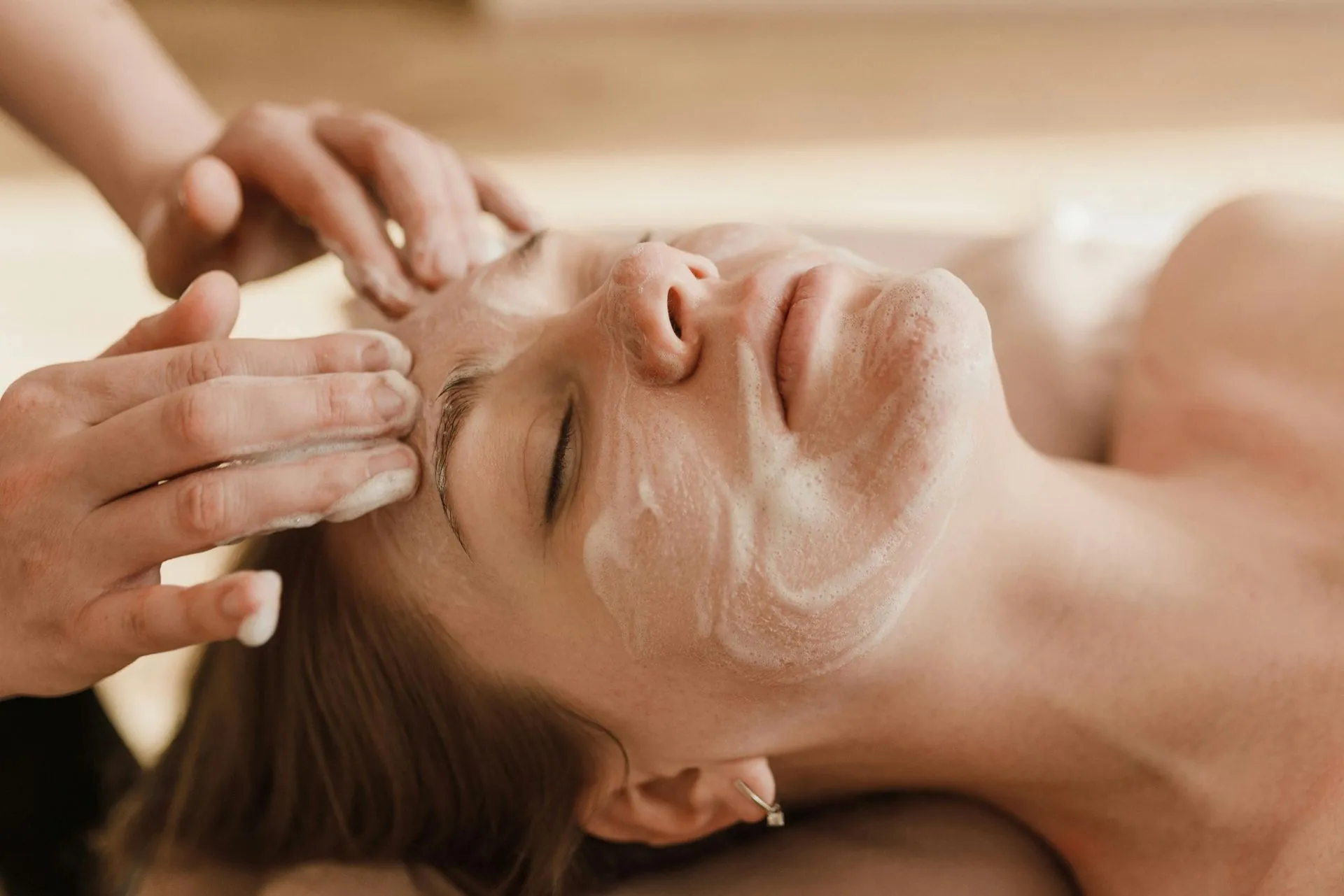 Trattamento estetico delicato per il viso